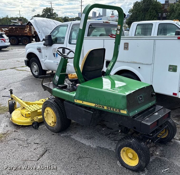 image for item EG8626 1995 John Deere F935 Front Mow lawn mower