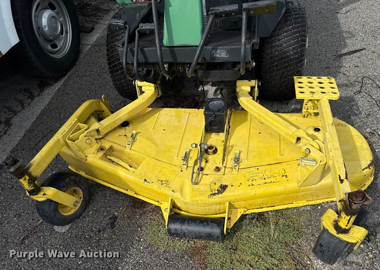 image for item EG8626 1995 John Deere F935 Front Mow lawn mower
