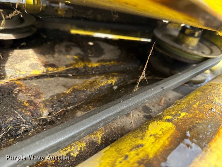 image for item EG8626 1995 John Deere F935 Front Mow lawn mower