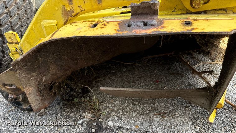 image for item EG8626 1995 John Deere F935 Front Mow lawn mower