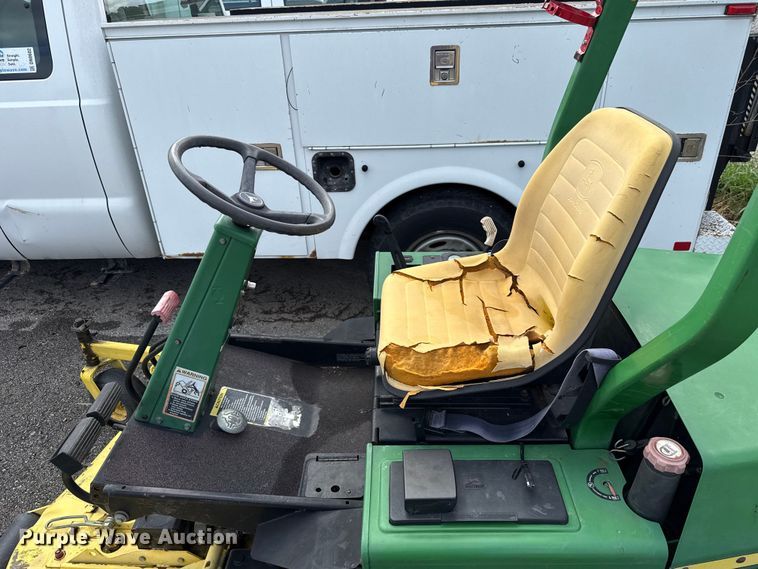 image for item EG8626 1995 John Deere F935 Front Mow lawn mower