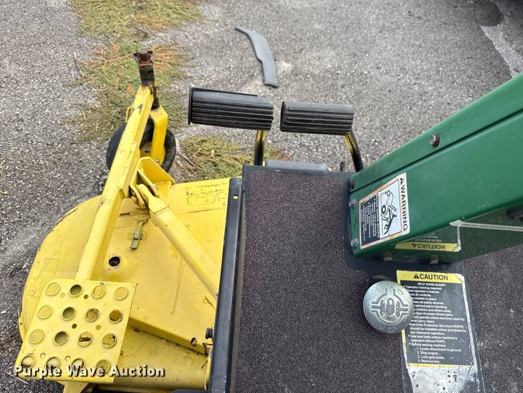 image for item EG8626 1995 John Deere F935 Front Mow lawn mower