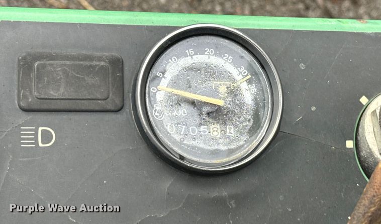 image for item EG8626 1995 John Deere F935 Front Mow lawn mower