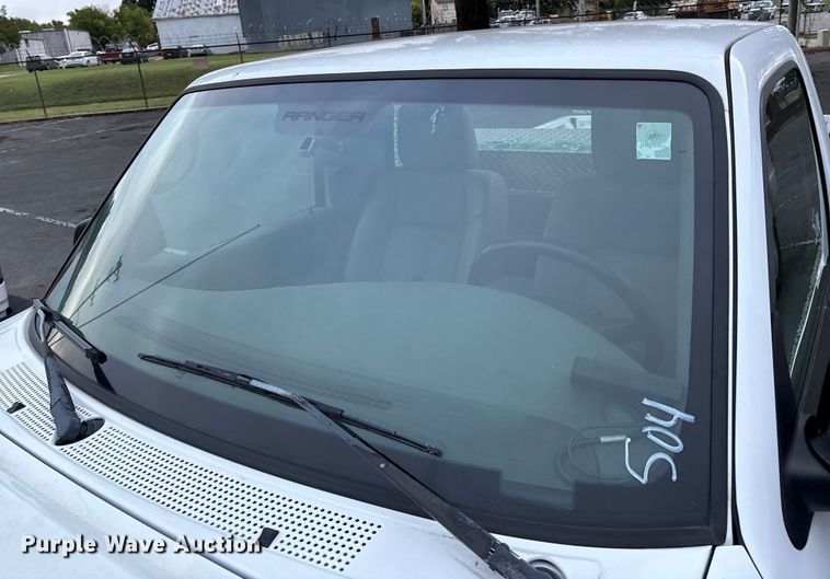 image for item EG8627 2010 Ford Ranger pickup truck