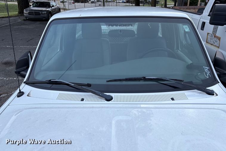 image for item EG8627 2010 Ford Ranger pickup truck