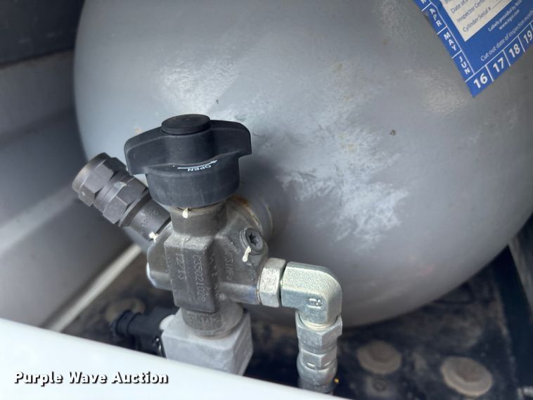 image for item EG8627 2010 Ford Ranger pickup truck