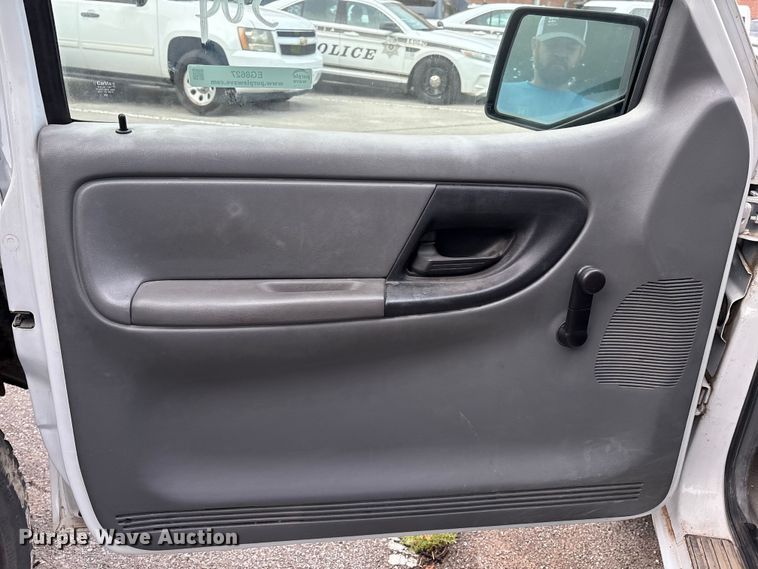 image for item EG8627 2010 Ford Ranger pickup truck