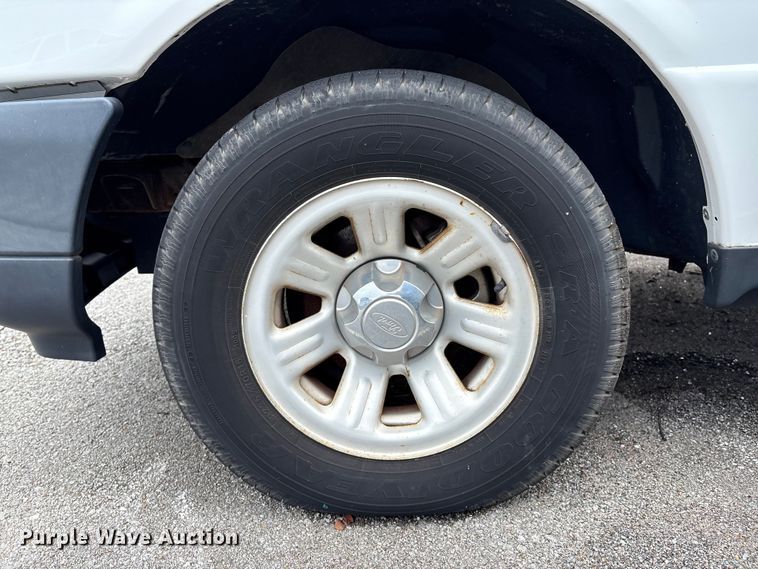 image for item EG8627 2010 Ford Ranger pickup truck