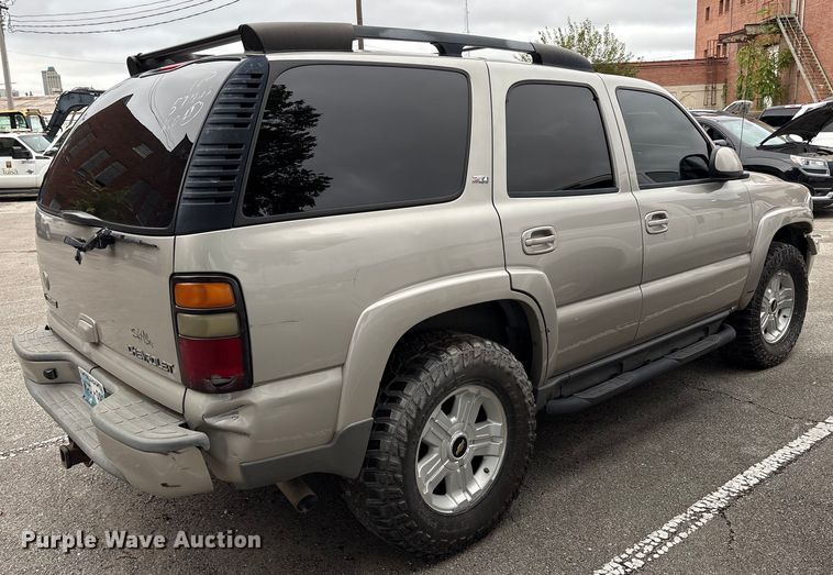 image for item EG8628 2005 Chevrolet Tahoe SUV