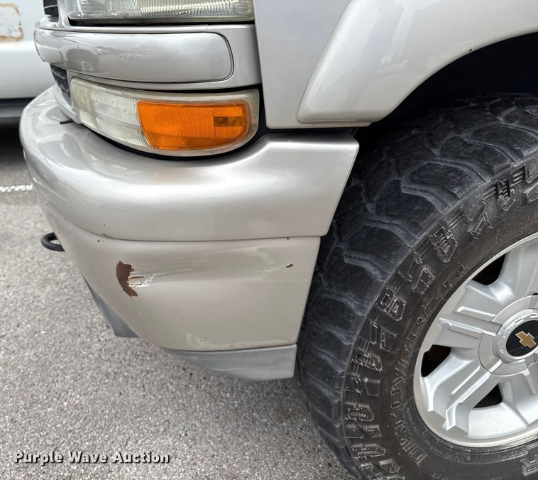 image for item EG8628 2005 Chevrolet Tahoe SUV