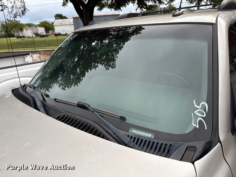 image for item EG8628 2005 Chevrolet Tahoe SUV