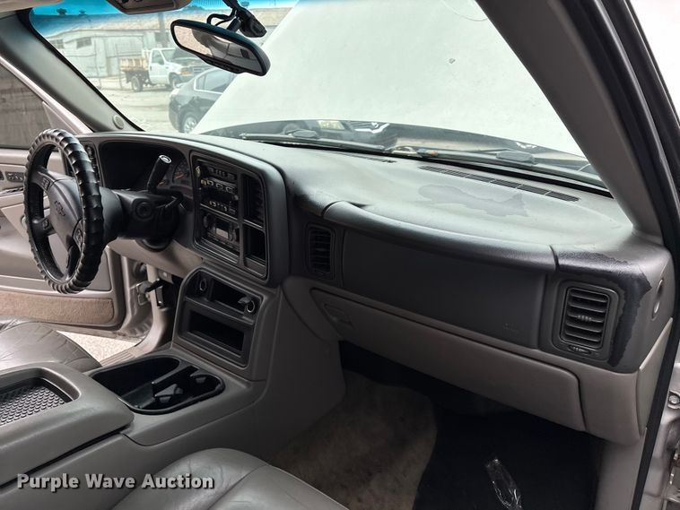 image for item EG8628 2005 Chevrolet Tahoe SUV