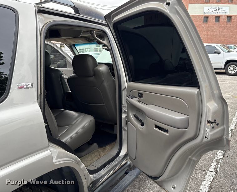 image for item EG8628 2005 Chevrolet Tahoe SUV