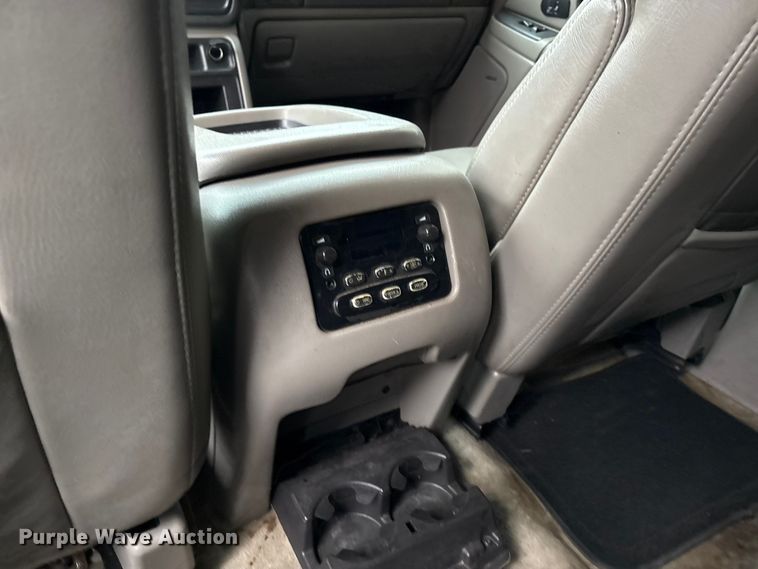 image for item EG8628 2005 Chevrolet Tahoe SUV