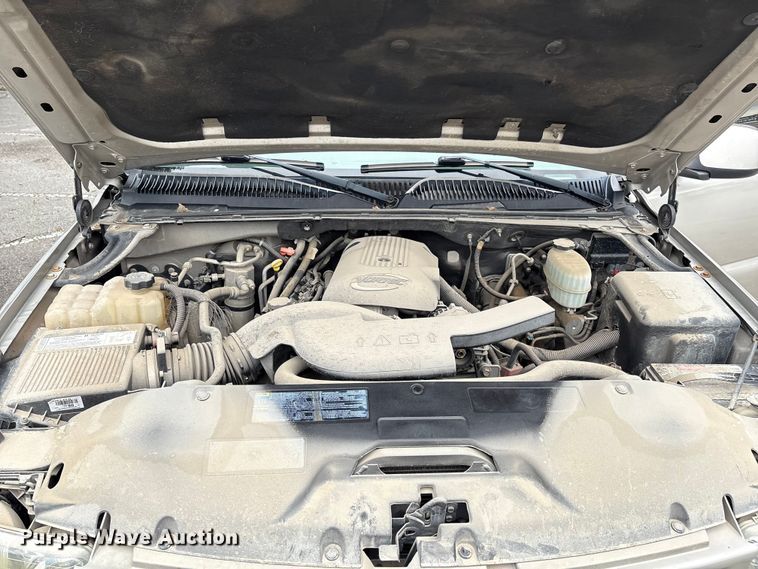 image for item EG8628 2005 Chevrolet Tahoe SUV