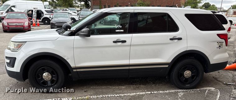 image for item EG8629 2016 Ford Explorer Police SUV