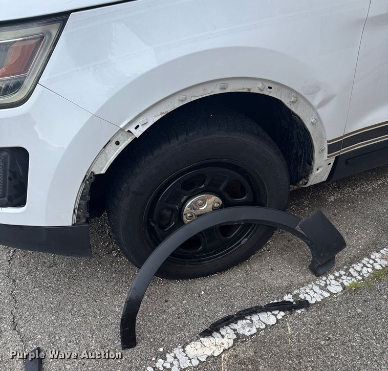 image for item EG8629 2016 Ford Explorer Police SUV