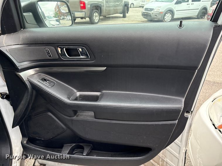 image for item EG8629 2016 Ford Explorer Police SUV