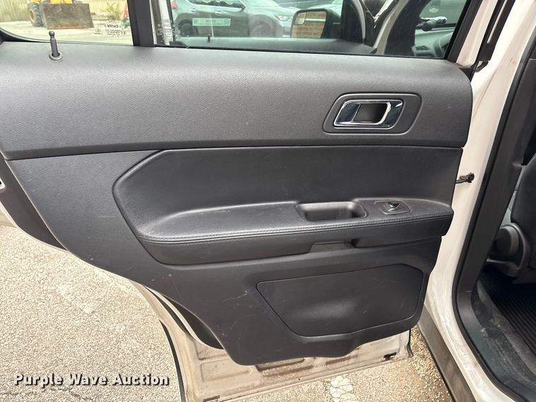 image for item EG8629 2016 Ford Explorer Police SUV