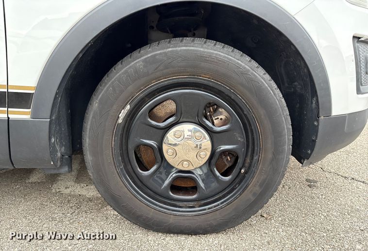 image for item EG8629 2016 Ford Explorer Police SUV