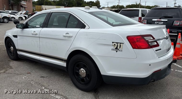 image for item EG8637 2014 Ford Taurus Police 