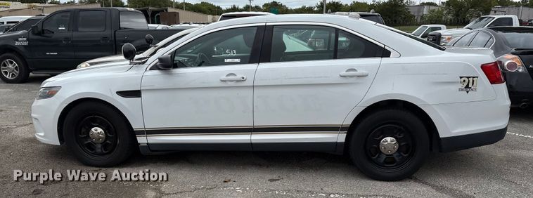 image for item EG8637 2014 Ford Taurus Police 