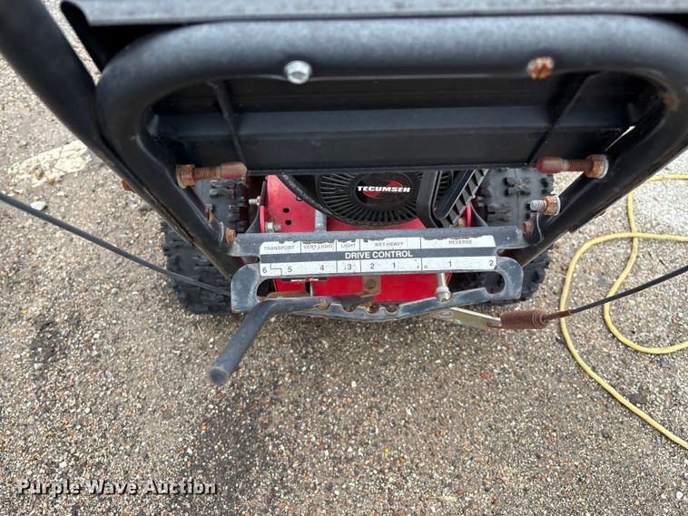 image for item EG8641 Spirit snowblower