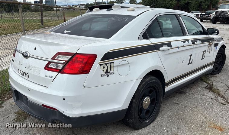 image for item EG8643 2014 Ford Taurus Police 