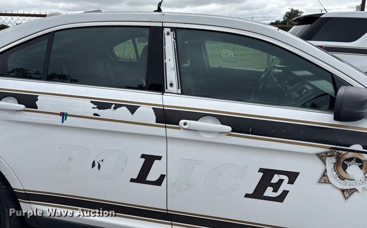 image for item EG8643 2014 Ford Taurus Police 
