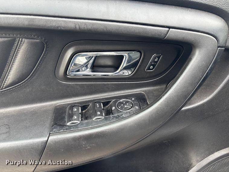 image for item EG8643 2014 Ford Taurus Police 