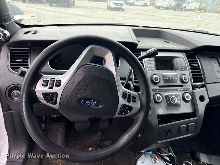 image for item EG8643 2014 Ford Taurus Police 