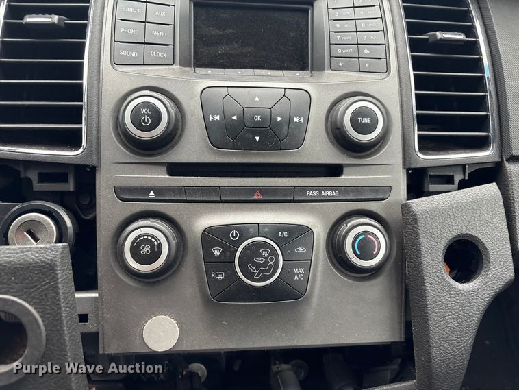 image for item EG8643 2014 Ford Taurus Police 