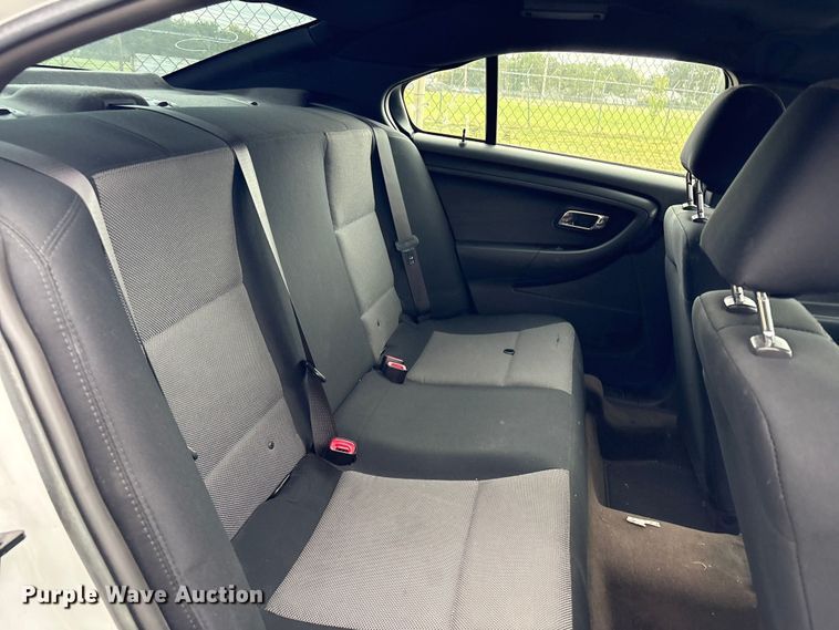 image for item EG8643 2014 Ford Taurus Police 