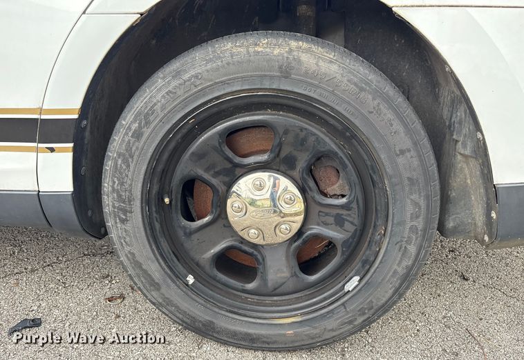 image for item EG8643 2014 Ford Taurus Police 