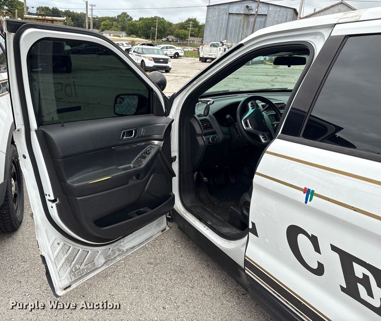 image for item EG8645 2013 Ford Explorer Police SUV