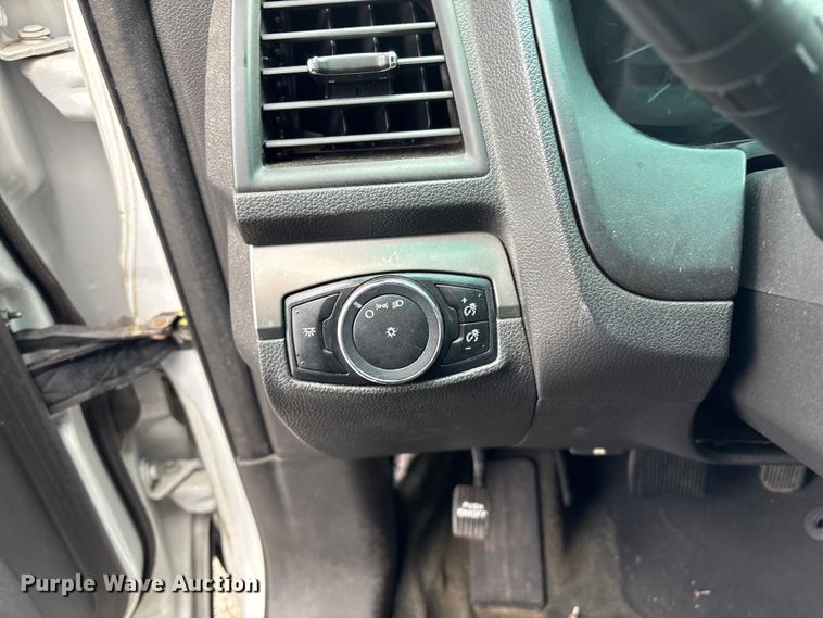 image for item EG8645 2013 Ford Explorer Police SUV