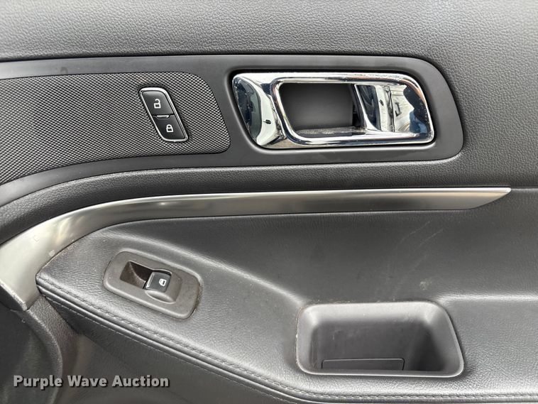 image for item EG8645 2013 Ford Explorer Police SUV