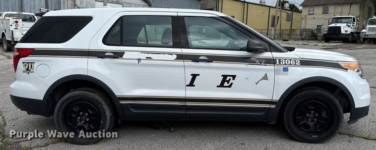 image for item EG8647 2013 Ford Explorer Police SUV