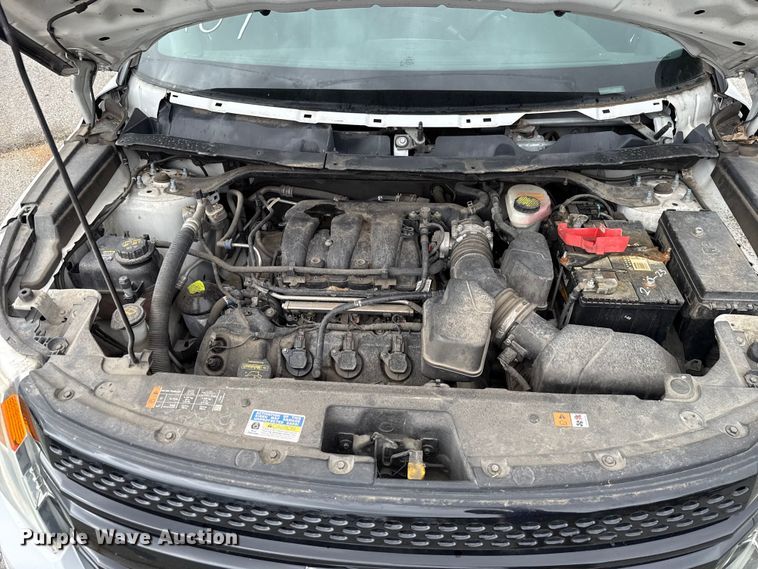 image for item EG8647 2013 Ford Explorer Police SUV