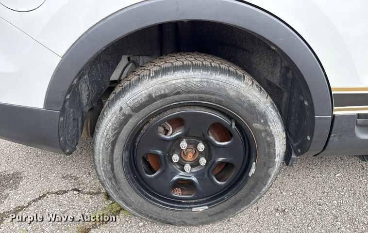 image for item EG8647 2013 Ford Explorer Police SUV