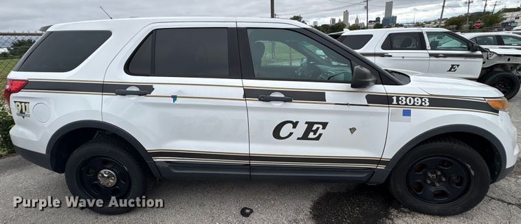 image for item EG8648 2013 Ford Explorer Police SUV