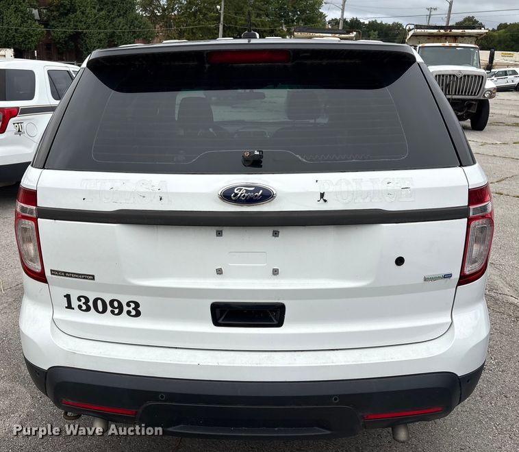 image for item EG8648 2013 Ford Explorer Police SUV