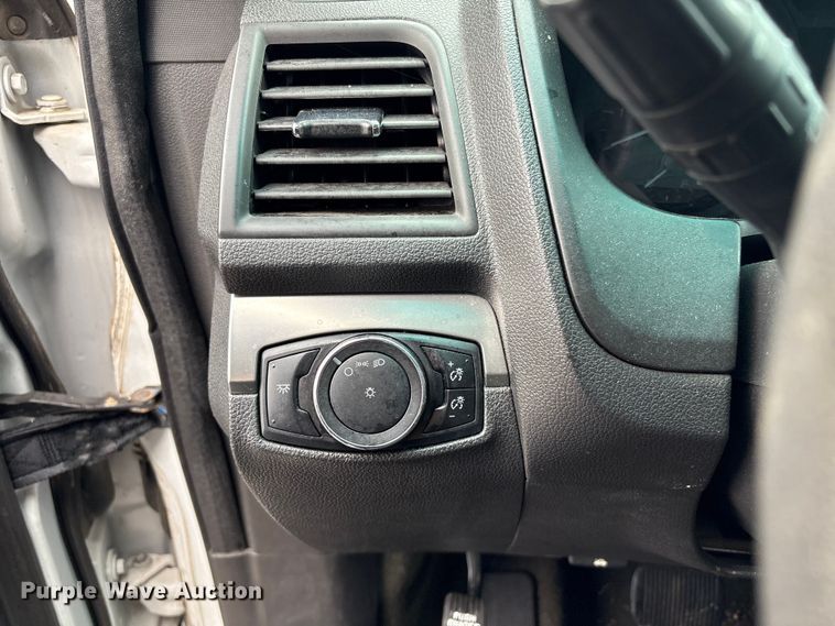 image for item EG8648 2013 Ford Explorer Police SUV