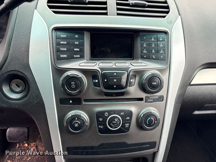 image for item EG8648 2013 Ford Explorer Police SUV