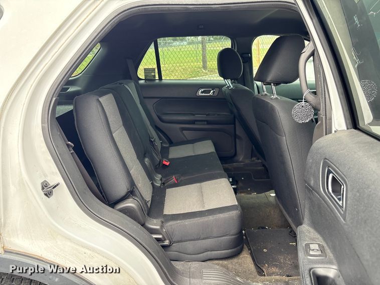 image for item EG8648 2013 Ford Explorer Police SUV