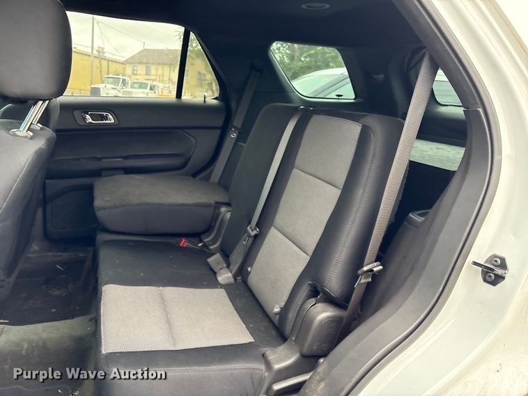 image for item EG8648 2013 Ford Explorer Police SUV