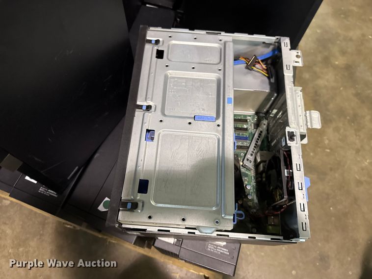 image for item EG8652 (37) 5050/5040 computer towers