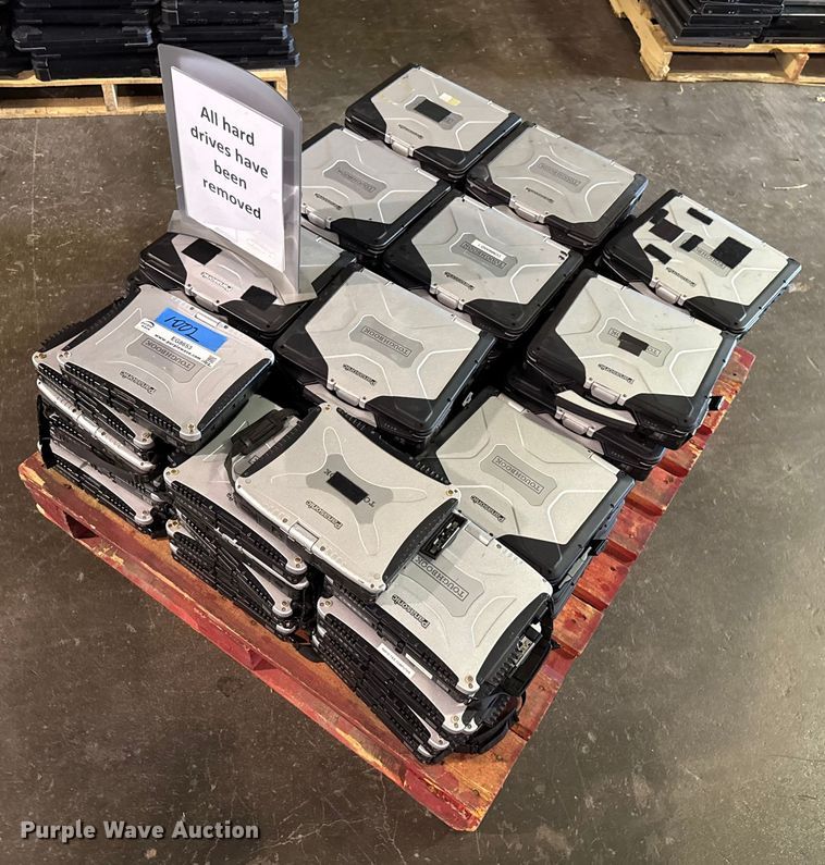 image for item EG8653 Panasonic Tough book (52) panasonic toughbooks