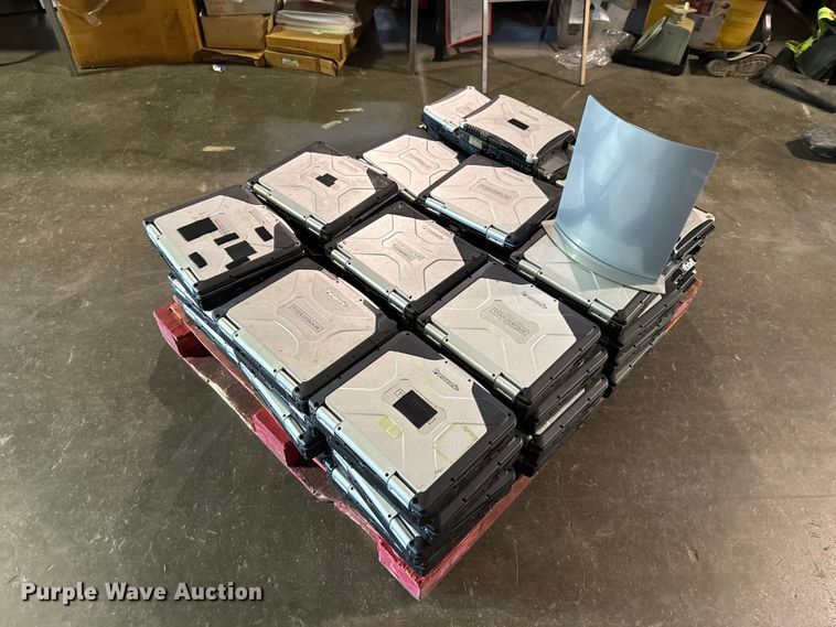 image for item EG8653 Panasonic Tough book (52) panasonic toughbooks