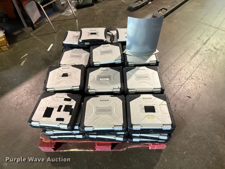 image for item EG8653 Panasonic Tough book (52) panasonic toughbooks